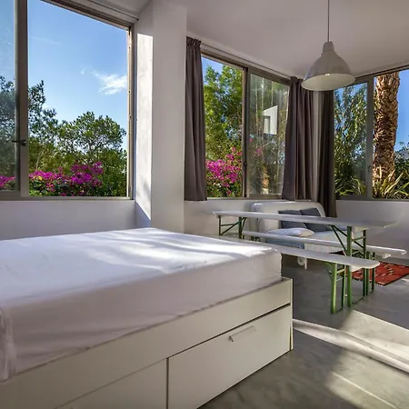 Private - Stunning View Salinas Apartment *